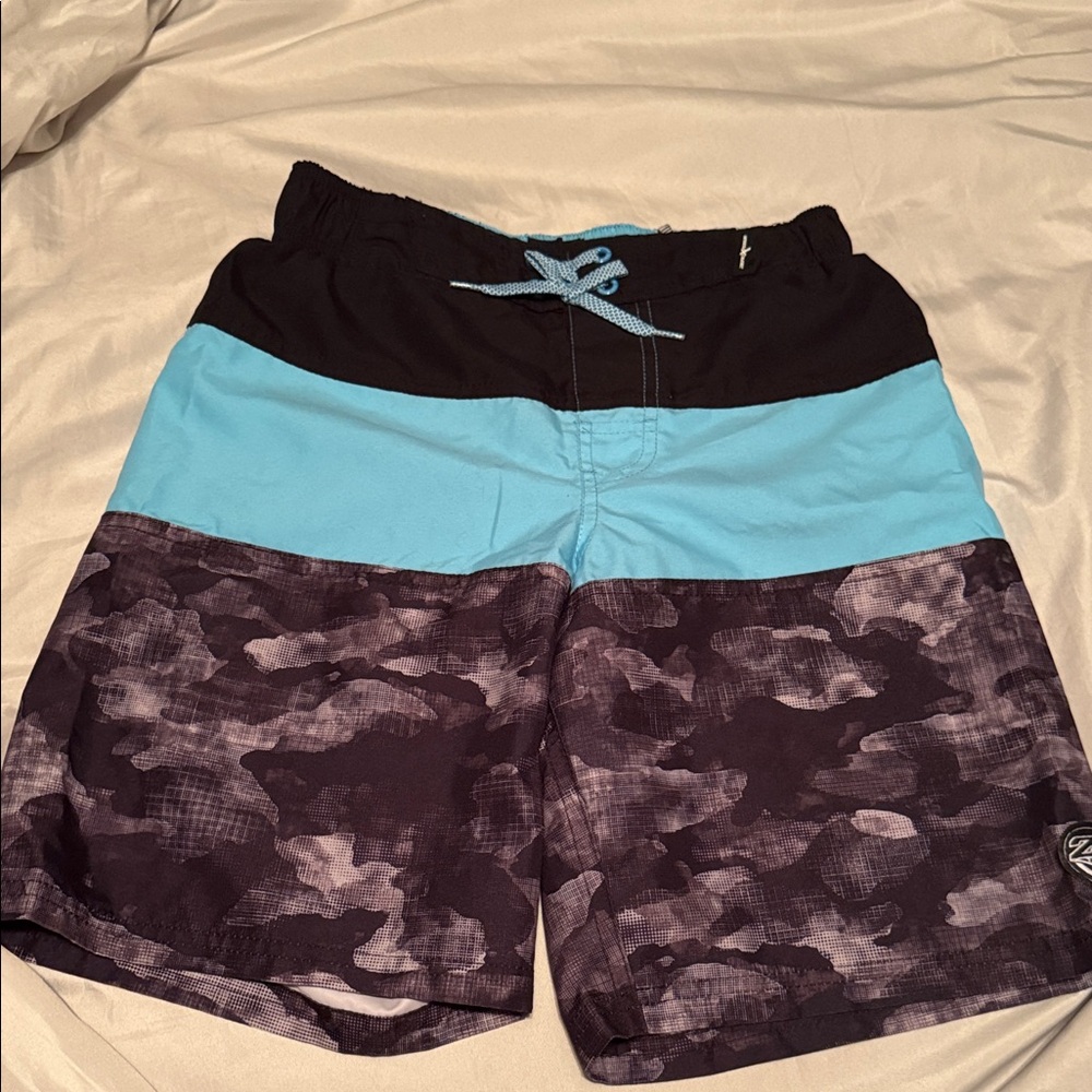 Zinc Men's Aqua and Black Camo Board Shorts